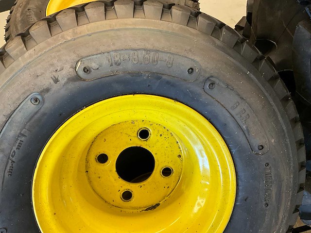 Partij tuin/park machines banden - afbeelding 4 van  20