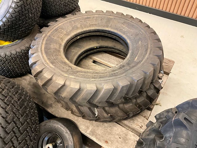 Partij tuin/park machines banden - afbeelding 10 van  20