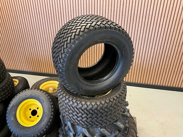 Partij tuin/park machines banden - afbeelding 5 van  20