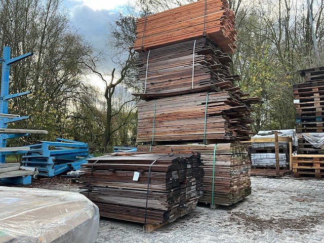 Partij tuinplanken 1.5x15 cm - afbeelding 1 van  8