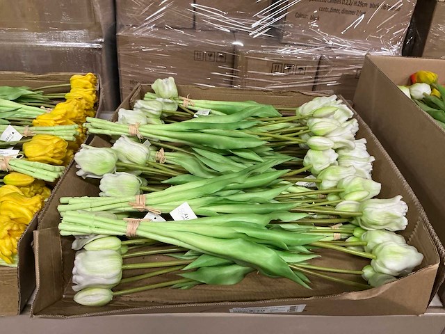 Partij tulpen 47cm wit&geel&oranje 7/bun (77x) - afbeelding 5 van  9