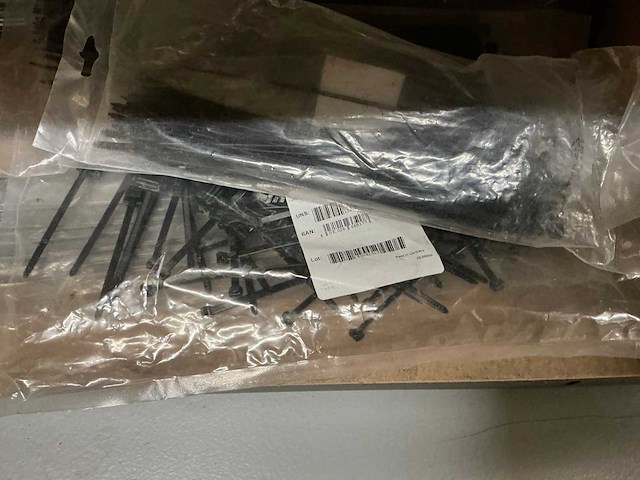 Partij ty-raps - afbeelding 4 van  4