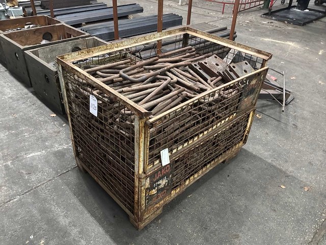 Partij u beugels - afbeelding 1 van  3