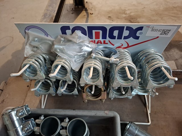 Partij uitlaatklemmen - afbeelding 2 van  4