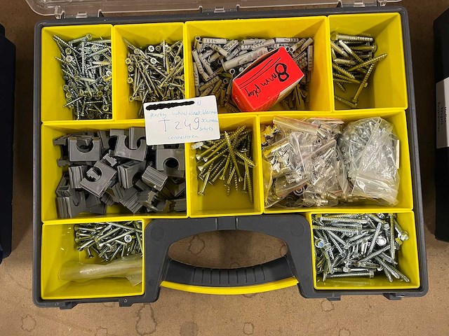 Partij uitvulplaten, klemmen, schroeven en connectoren in 3 organizers - afbeelding 3 van  6