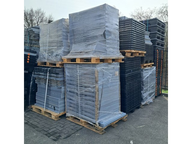 Partij uni-pak's, o.a. engels - afbeelding 2 van  5