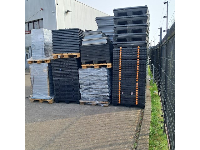 Partij uni-pak's, o.a. engels - afbeelding 5 van  5