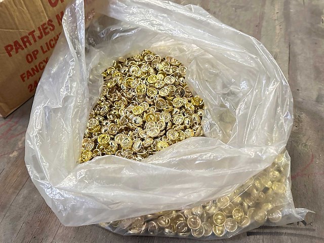 Partij uniformknopen - afbeelding 3 van  4