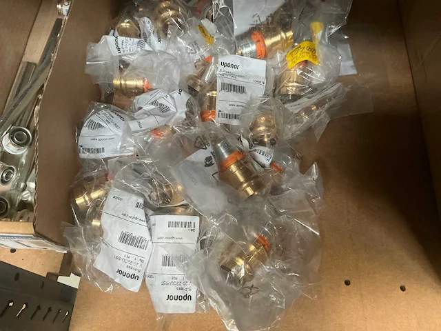 Partij uponor koppelingen (50x) - afbeelding 2 van  3