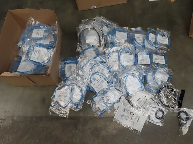 Partij (utp) kabels - afbeelding 1 van  5