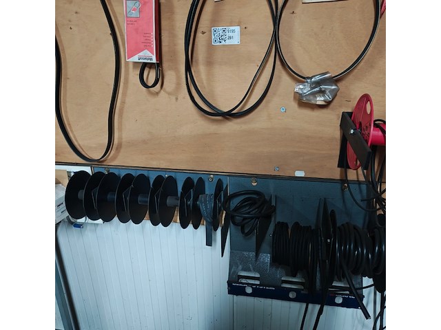 Partij v-snaren, kabel en slagenklemmen - afbeelding 6 van  7