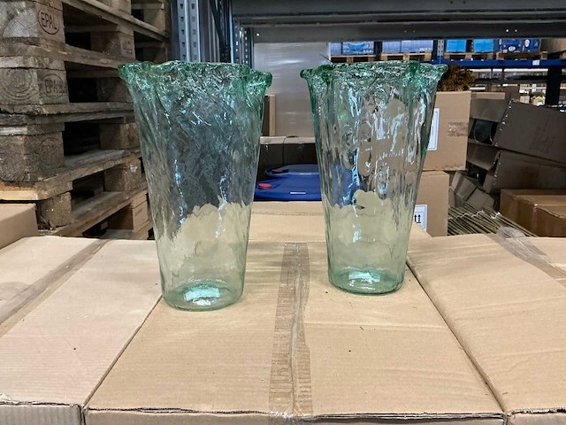 Partij vaas vila d21/h35cm groen transparant (84x) - afbeelding 1 van  5