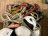 Partij valbeschermingsmiddelen - afbeelding 2 van  4