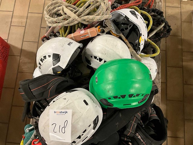 Partij valbeschermingsmiddelen - afbeelding 3 van  4