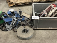 Partij valbeveiliging en takelketting - afbeelding 1 van  7