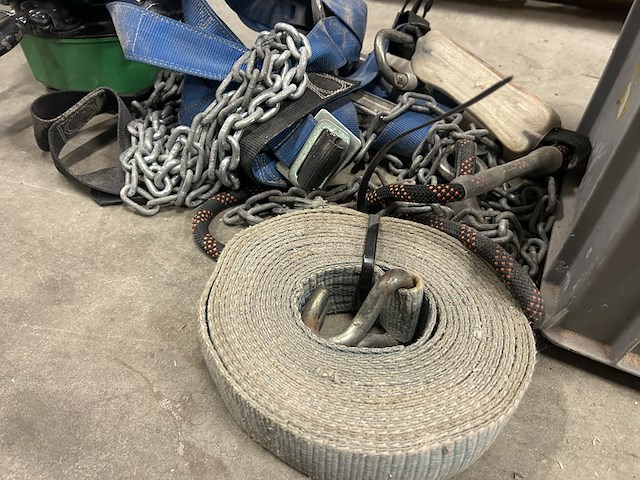 Partij valbeveiliging en takelketting - afbeelding 4 van  7