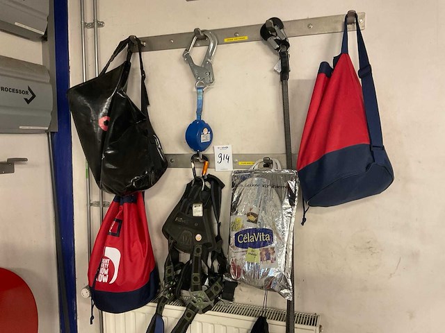 Partij valbeveiliging - afbeelding 1 van  2