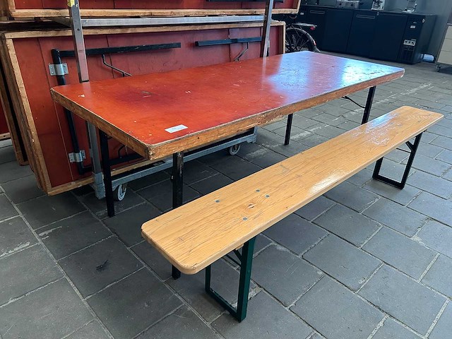Partij van 20 inklapbare biertafels, 11 banken en 2 transportkarren - afbeelding 2 van  6