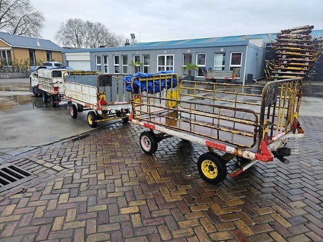 Partij van 5 gustav stiehl kfw airport baggage carts / luchthaven bagagewagens – 1.500 kg - afbeelding 6 van  8