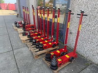 Partij van lucht-hydraulische garagekrikken (14x)
