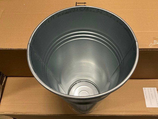 Partij vase galvanized ridge 22/18x48cm (60x) - afbeelding 2 van  5