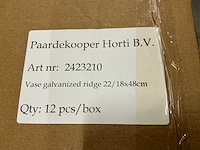 Partij vase galvanized ridge 22/18x48cm (60x) - afbeelding 3 van  3