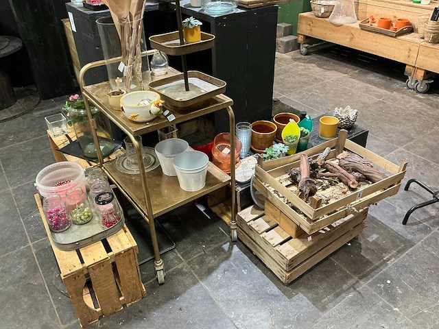 Partij vazen / decoratie artikelen - afbeelding 1 van  2