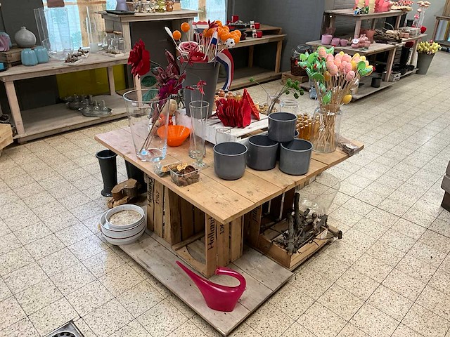 Partij vazen / decoratie artikelen - afbeelding 1 van  1