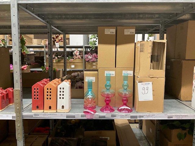 Partij vazen en waxinelichthouders - afbeelding 29 van  40