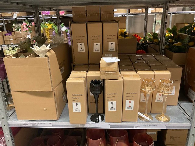 Partij vazen en waxinelichthouders - afbeelding 9 van  12