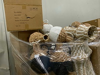 Partij vazen op 4 pallets - afbeelding 2 van  20