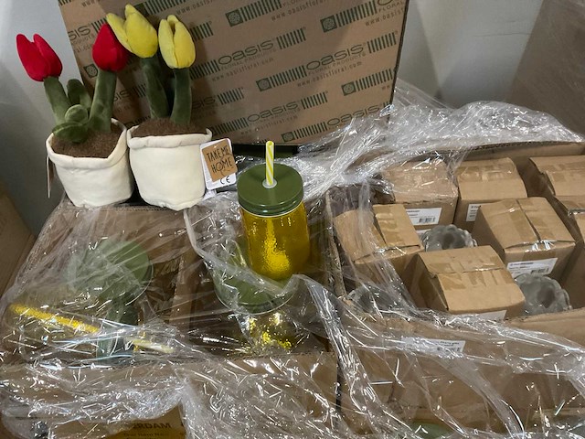 Partij vazen - afbeelding 11 van  12