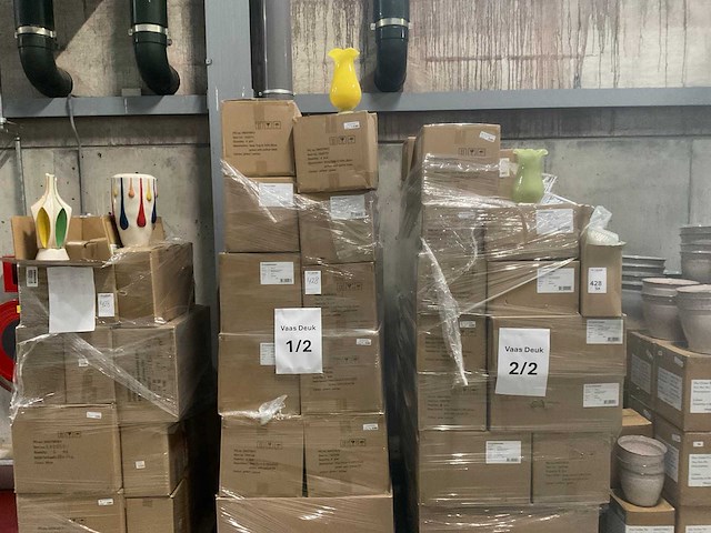 Partij vazen - afbeelding 7 van  14