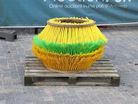 Partij veegborstel aanbouw