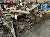 Partij veerpaketten met bogie - afbeelding 2 van  6