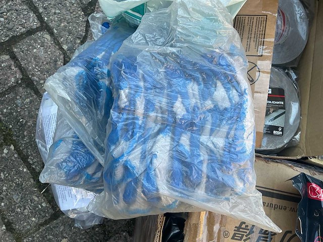 Partij veiligheids artikelen - afbeelding 32 van  35