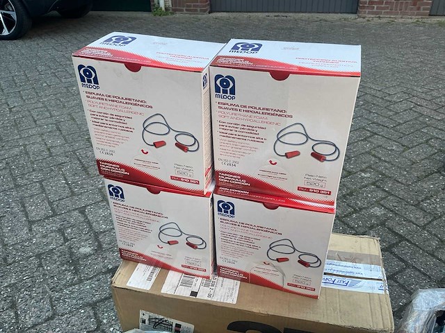 Partij veiligheids artikelen - afbeelding 14 van  35