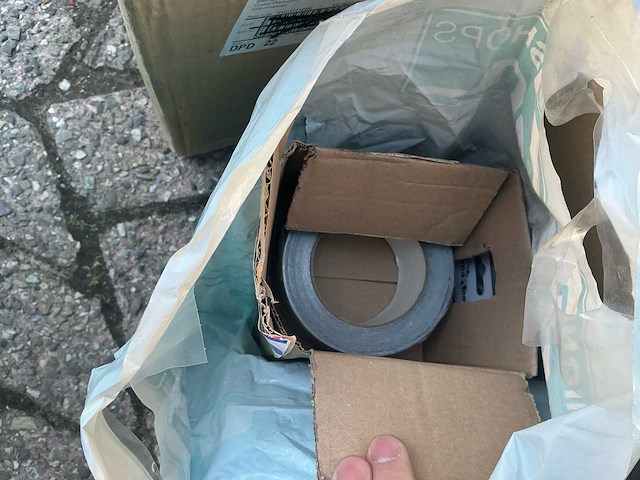 Partij veiligheids artikelen - afbeelding 31 van  35