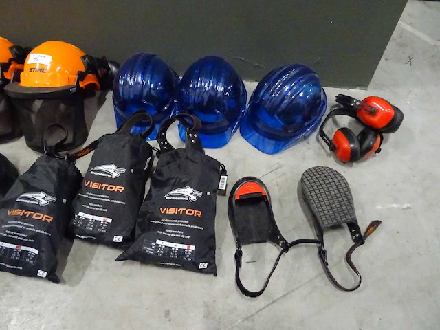 Partij veiligheidsaccessoires - afbeelding 1 van  1