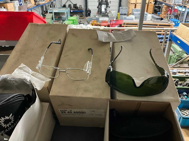 Partij veiligheidsbrillen - afbeelding 4 van  4