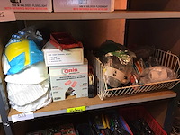 Partij veiligheidshelmen- en brillen - afbeelding 1 van  3