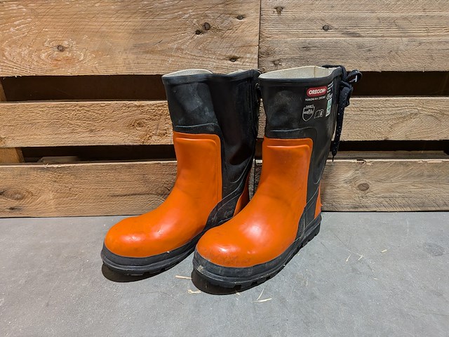 Partij veiligheidskleding, o.a. stihl, husqvarna & oregon - afbeelding 22 van  23