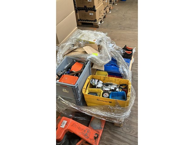 Partij veiligheidsschroeven + divers gereedschap - afbeelding 11 van  11