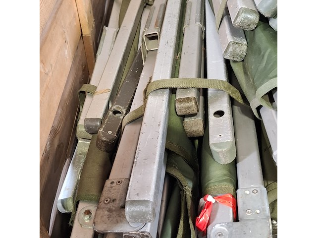 Partij veldbedden - afbeelding 2 van  10