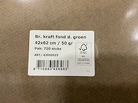 Partij vellen br. kraft fond d. groen 42x62cm/50gr (7920x) - afbeelding 2 van  3
