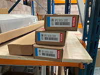 Partij velux dakramen en onderdelen (37x) - afbeelding 4 van  22