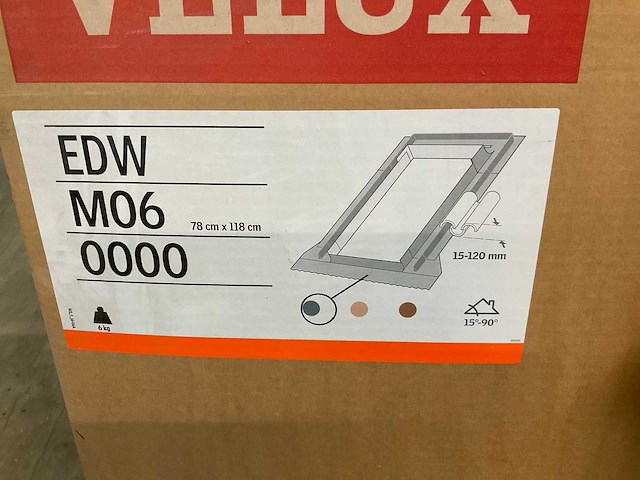 Partij velux dakramen en onderdelen (37x) - afbeelding 12 van  22