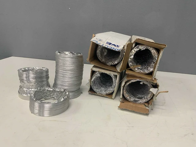 Partij ventilatieonderdelen - afbeelding 2 van  10