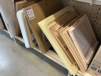 Partij ventilatieroosters, dakluikhorren en dakluik toebehoren - afbeelding 2 van  30