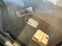 Partij ventilatieroosters, dakluikhorren en dakluik toebehoren - afbeelding 7 van  30